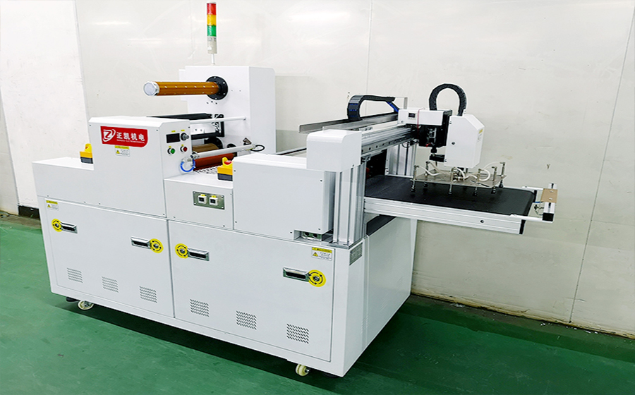 自动覆膜裁切机